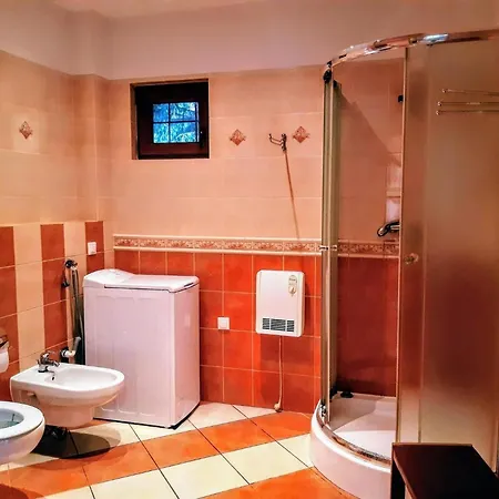 Tatil Evi Large House With Private Sauna, Close To The Teerau