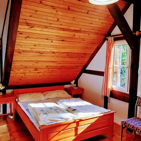 Large House With Private Sauna, Close To The * Teerau